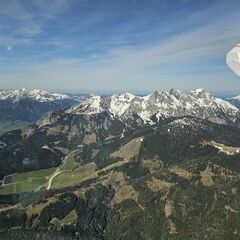 Flugwegposition um 13:29:11: Aufgenommen in der Nähe von Trieben, Österreich in 2101 Meter